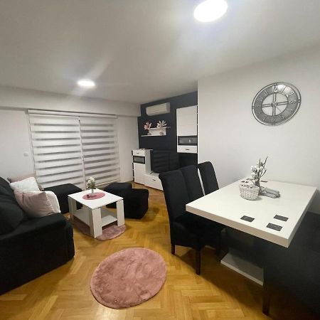Apartmani Marcetic Slavonski Brod Exterior photo