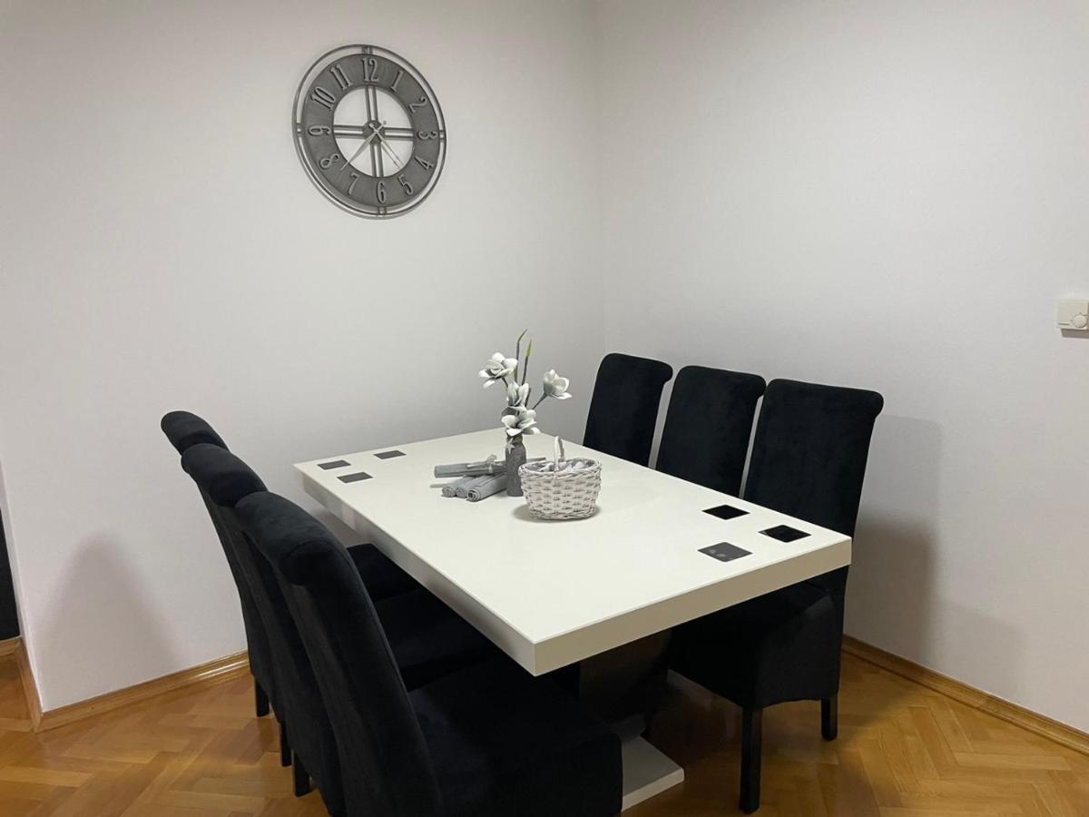 Apartmani Marcetic Slavonski Brod Exterior photo