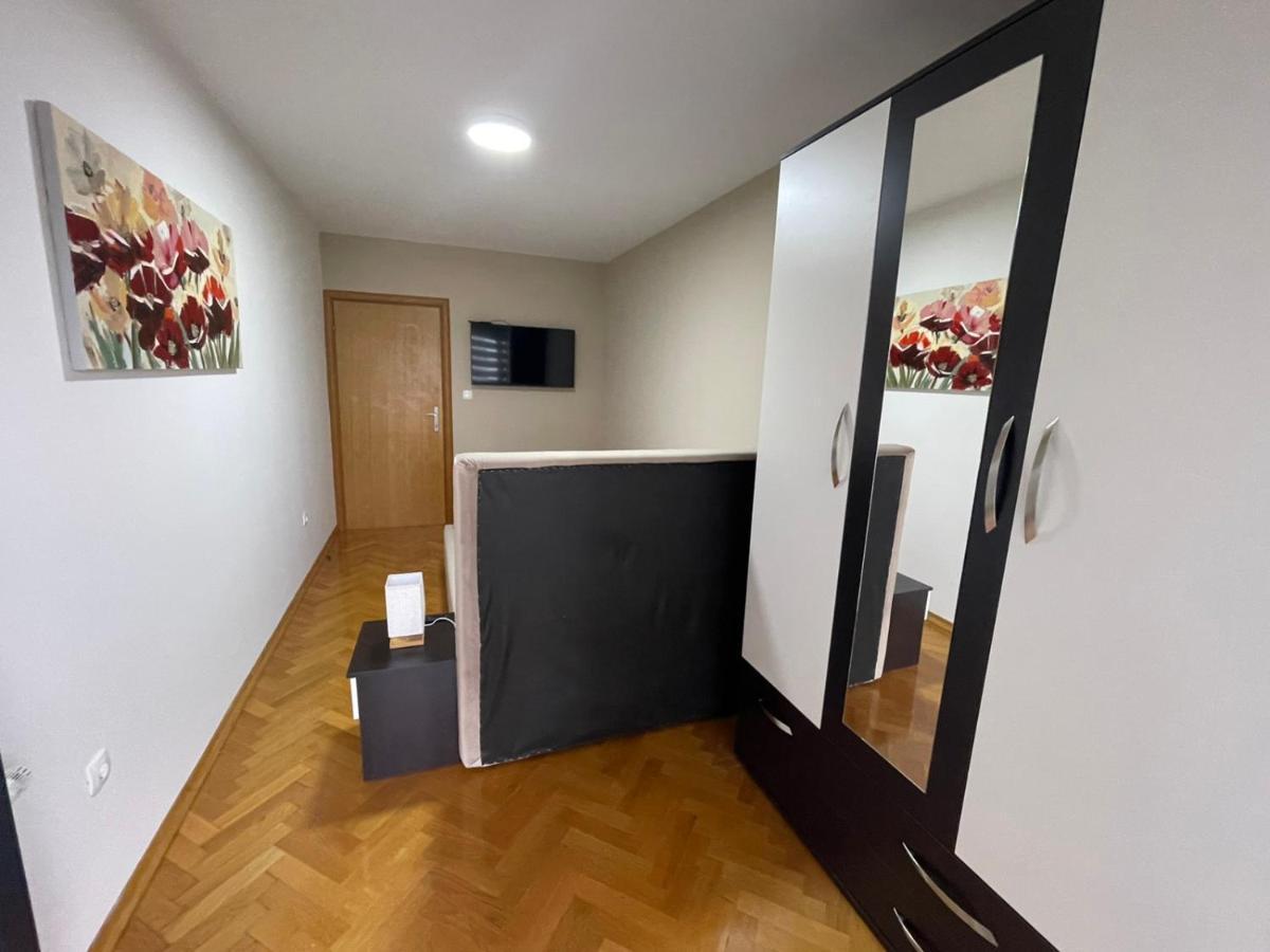 Apartmani Marcetic Slavonski Brod Exterior photo